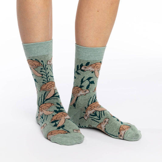 Sea Turtle Crew Socks - Women's 5-9