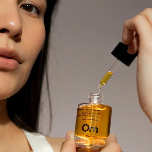 Rosehip + Black Cumin Clarifying Face Oil