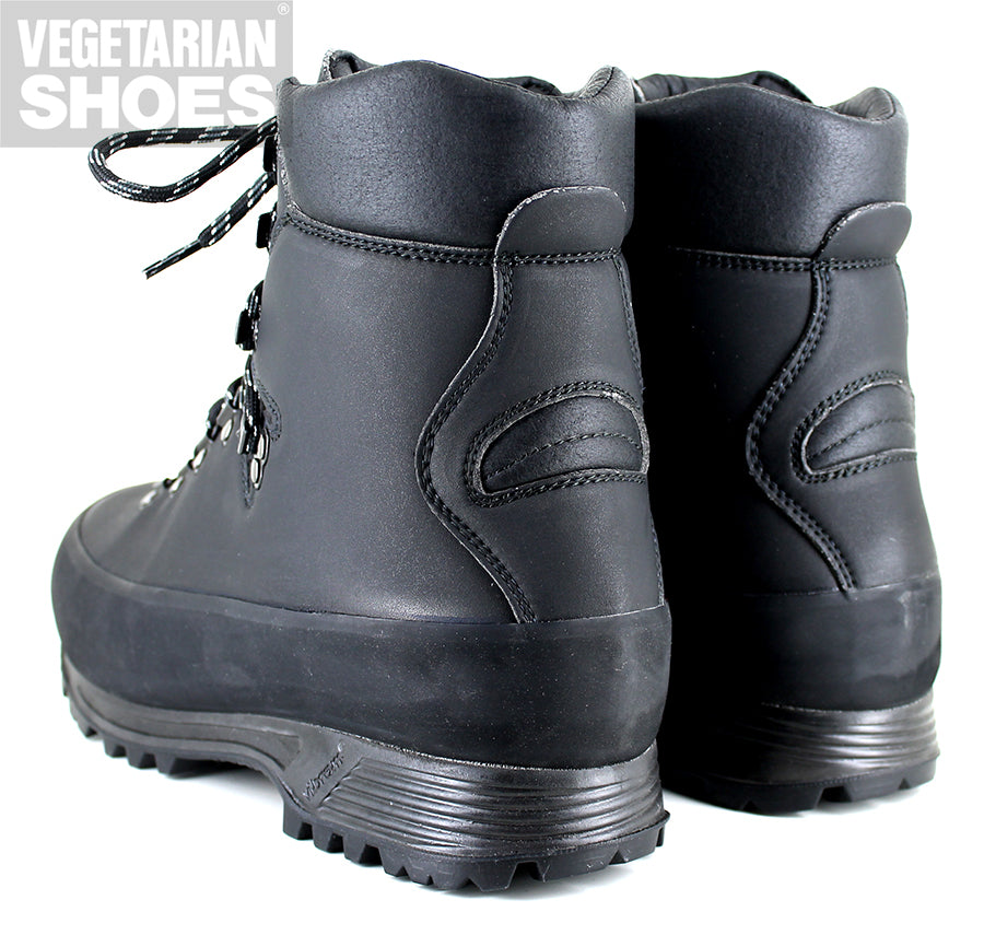 Veggie Trekker MK5 - Black - The Grinning Goat