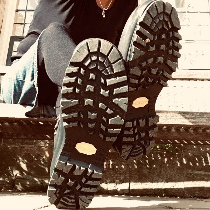 Veggie Trekker MK5 - Black - The Grinning Goat